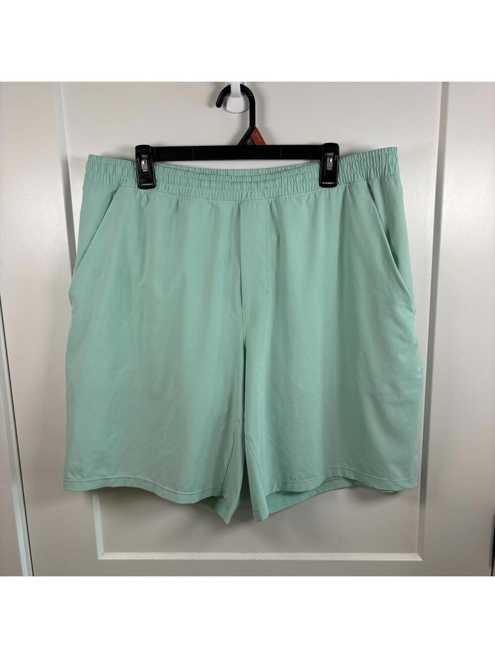 Lululemon Pace Breaker Lined Shorts 9” Inseam Mint Green Size XXL Gym Running